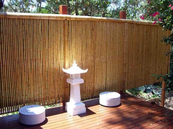 pagar rumah dari bambu