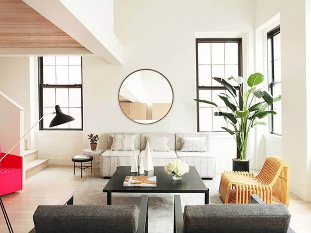 Smart living: cermin di atas sofa untuk ruangan kecil