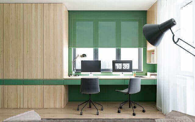 meja kerja minimalis dengan aksen warna hijau