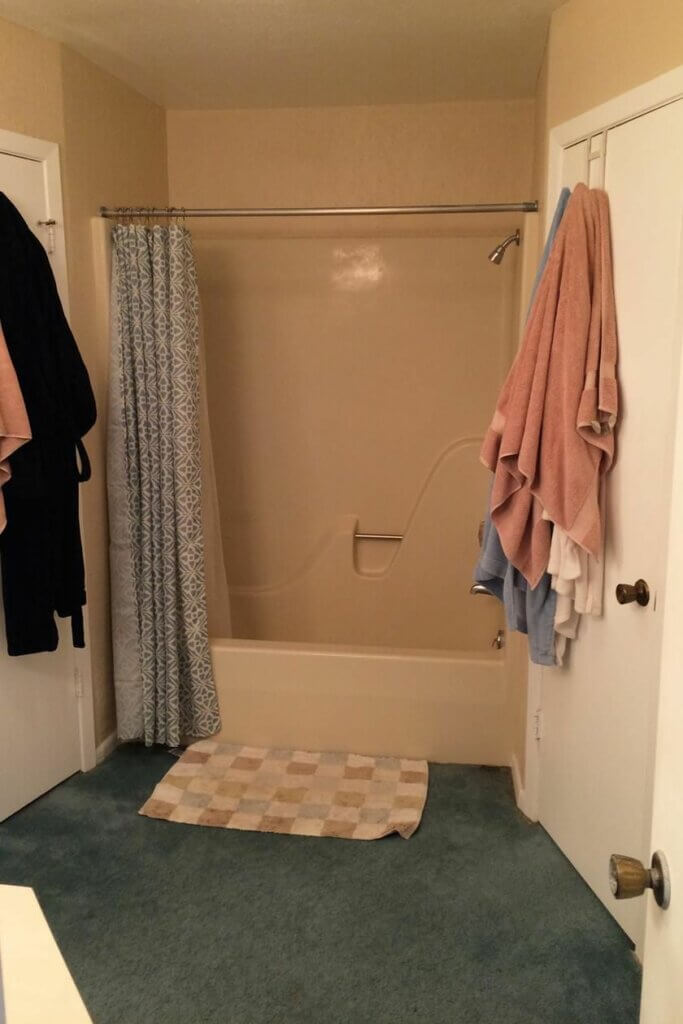 karpet kamar mandi kedap air