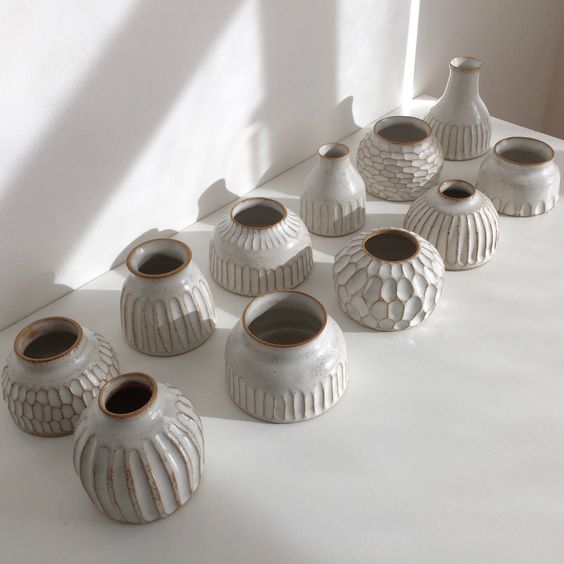 Hiasan meja keramik