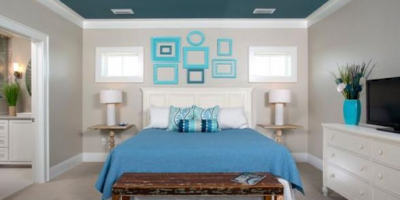 Ilustrasi Ruangan dengan Warna Cat Plafon Biru Tua