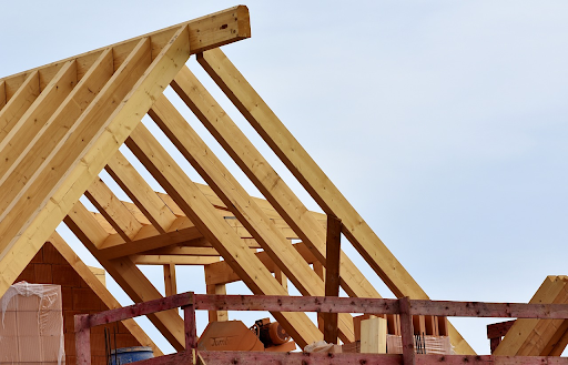 Ilustrasi model rangka atap kayu rumah minimalis