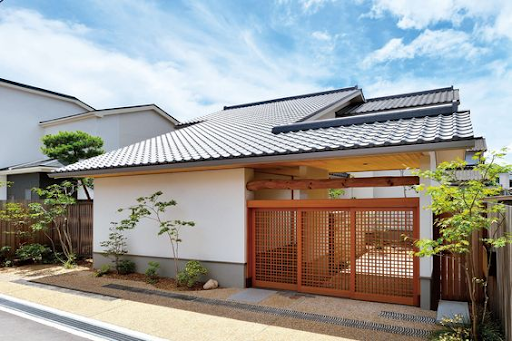 Pagar rumah Jepang