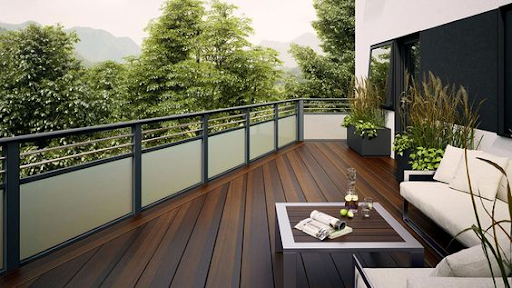 Desain pagar balkon minimalis